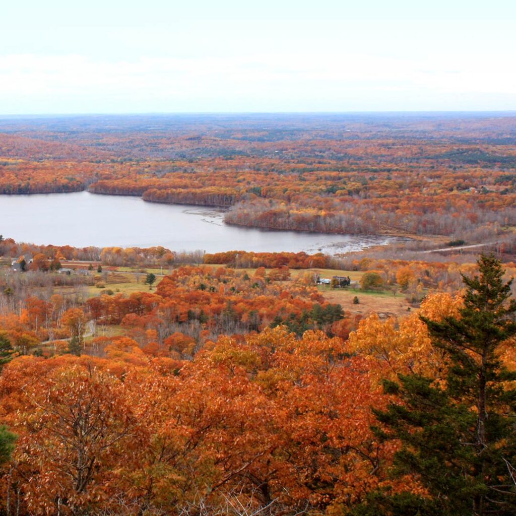 Round the Mountain Trail, Hope, Maine