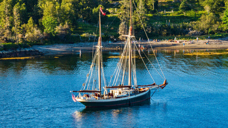 The Angelique windjammer