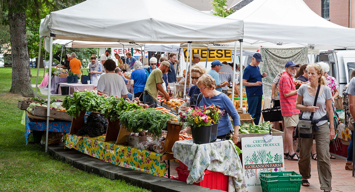 Farmers Market in MidCoast Maine