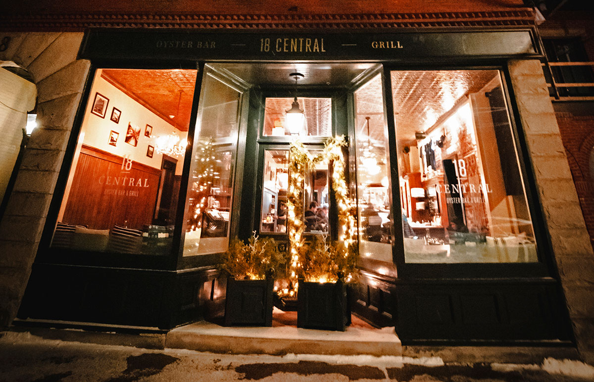 18 Central Oyster Bar & Grill, Rockport, Maine